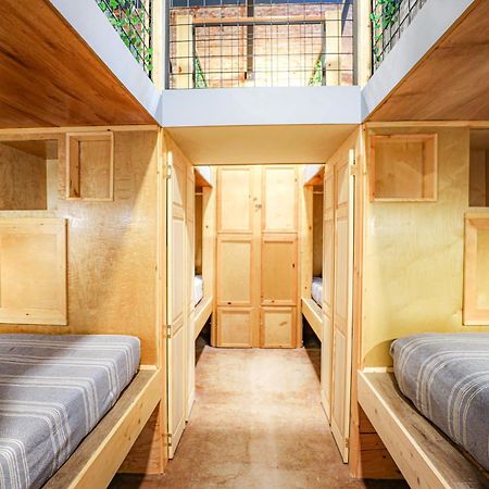 Social Stays - Santa Barbara'S First Hostel On State Street Eksteriør billede